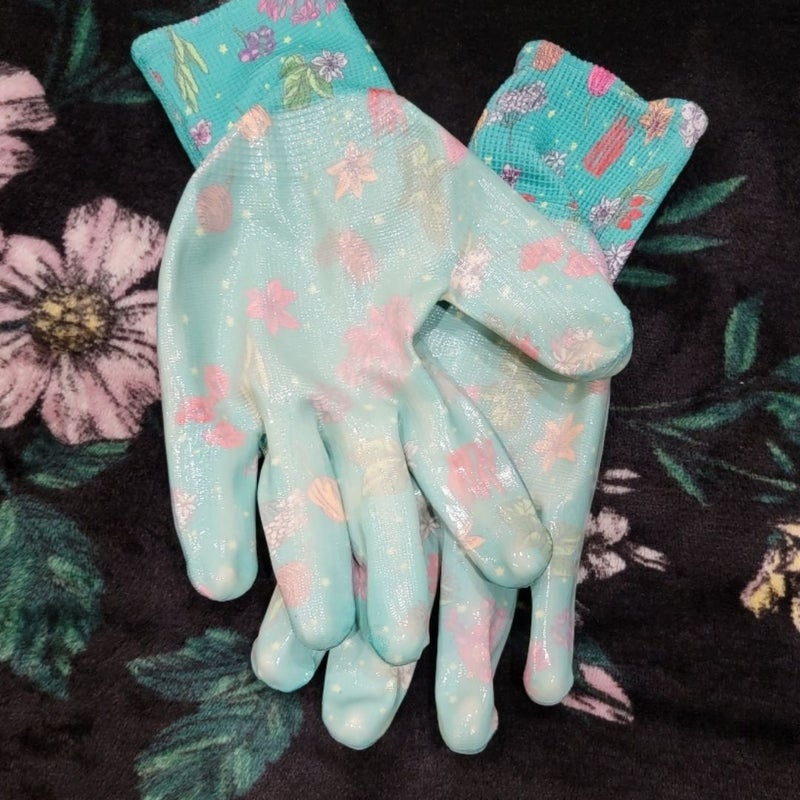 Illumicrate Botanical Constellation Gardening Gloves inspired by The Surviving Sky