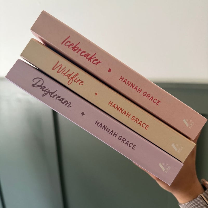 Icebreaker Wildfire & Daydream Bundle