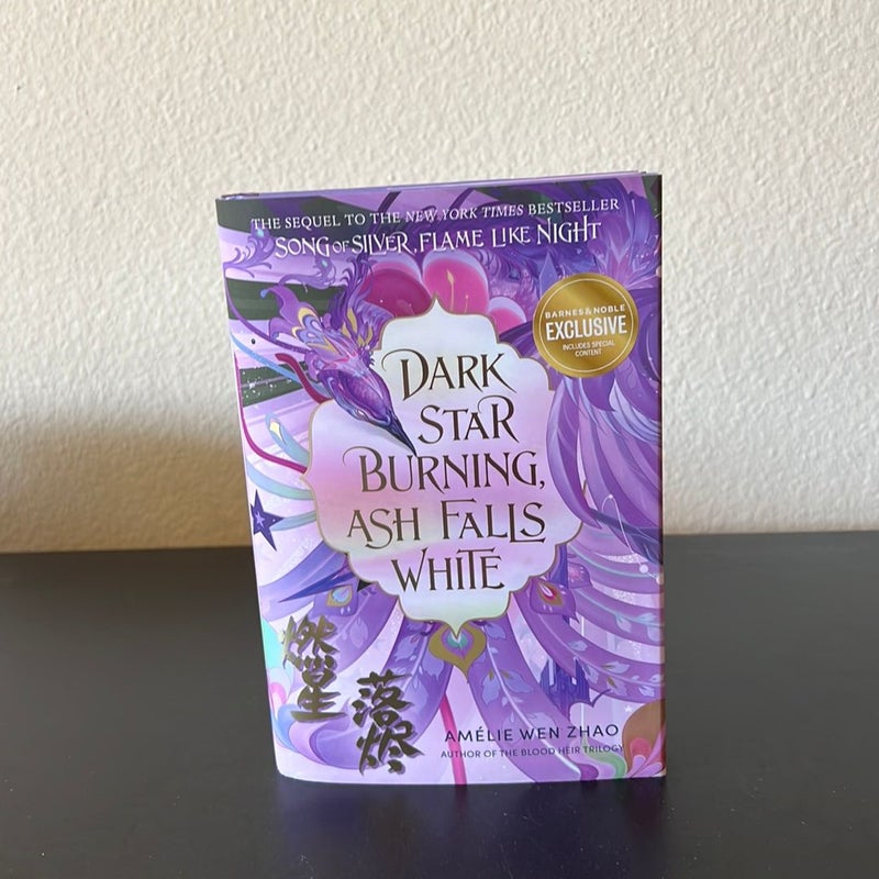 Dark Star Burning Ash Falls White (Barnes and Nobles Exclusive edition) 