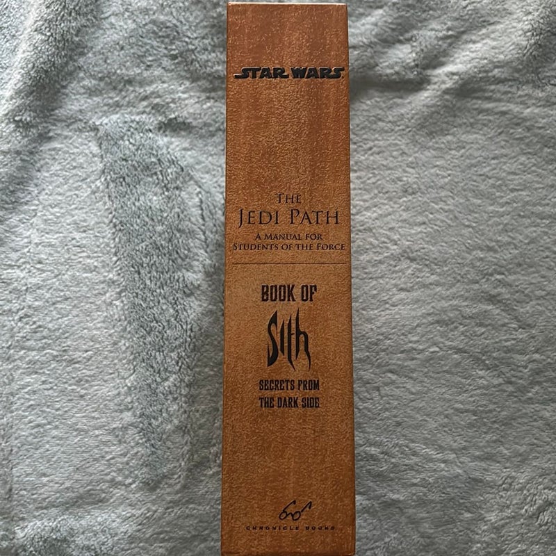 Star Wars®: the Jedi Path and Book of Sith Deluxe Box Set (Star Wars Gifts, Sith Book, Jedi Code, Star Wars Book Set)
