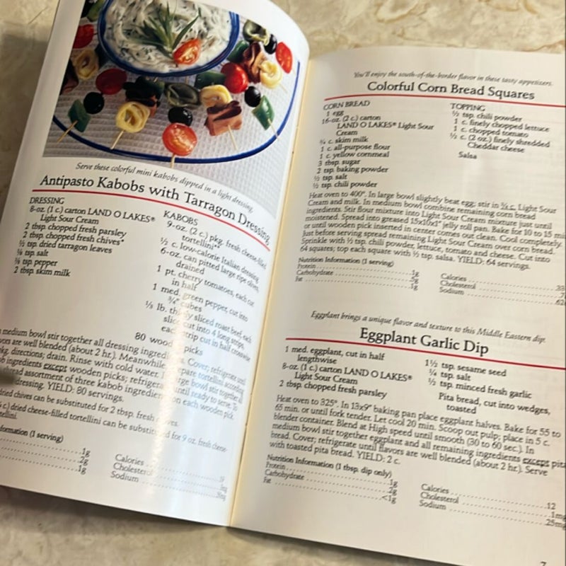 Bundle of Land O Lakes recipe booklets