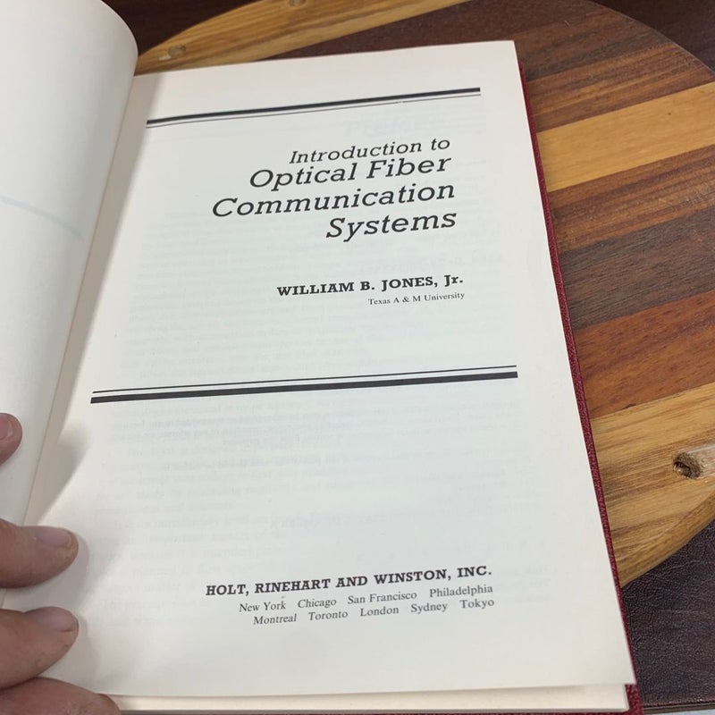 INTRODUCTION TO OPTICAL FIBER COMMUNICATIONS SYSTEMS