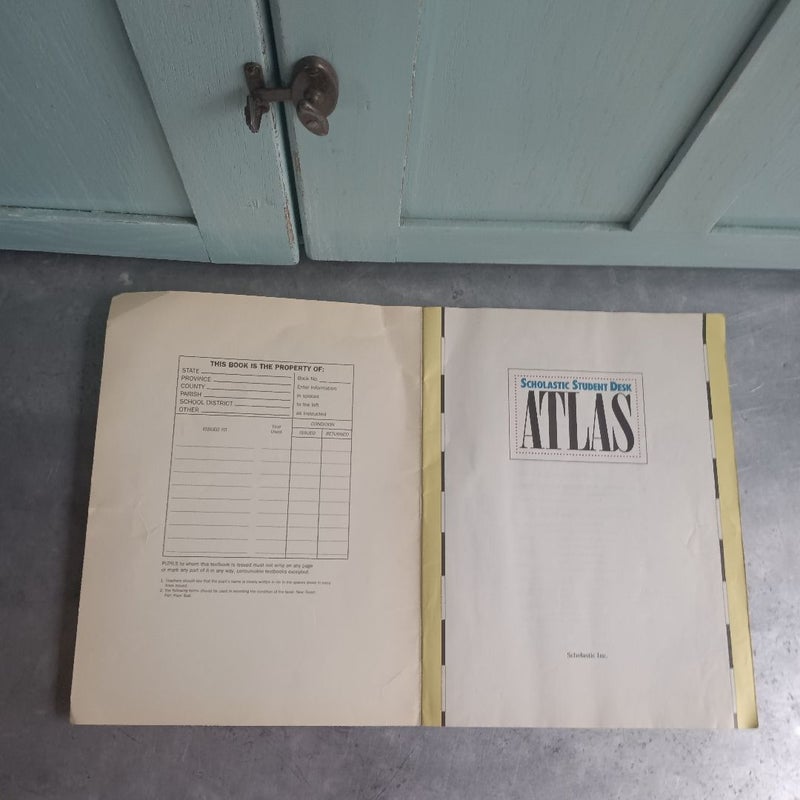 Scholastic Student Desk Atlas