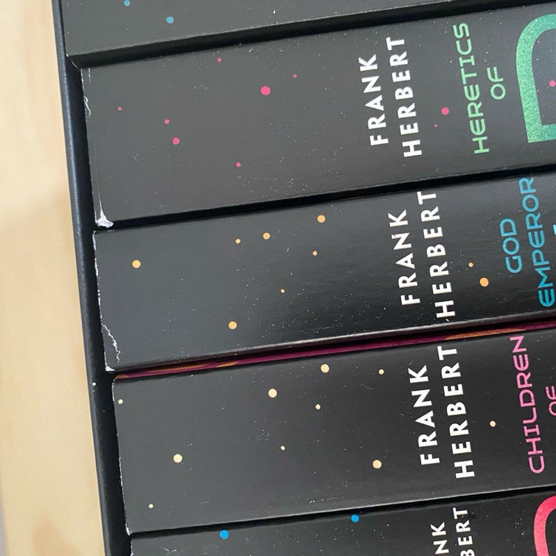 Frank Herbert's Dune Saga 6-Book Boxed Set