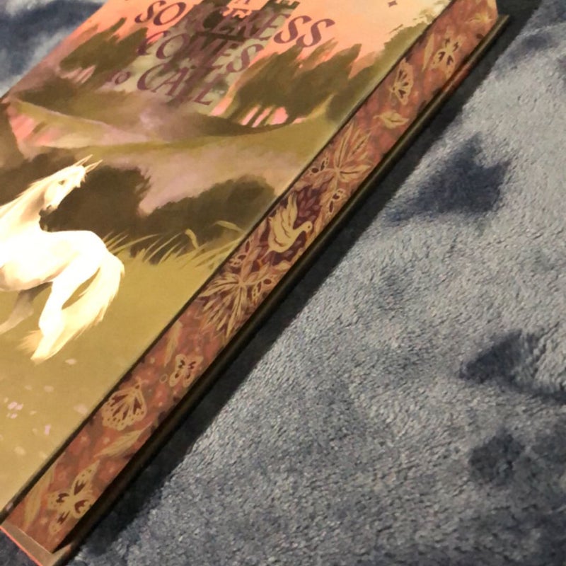 A Sorceress Comes to Call SIGNED NEW Owlcrate Sprayed Edges 