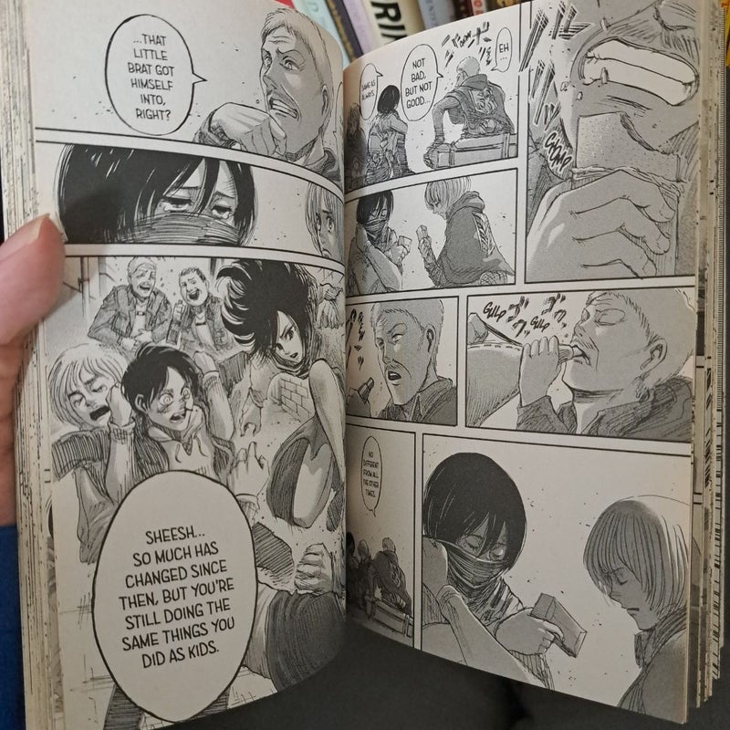 Attack on Titan 11
