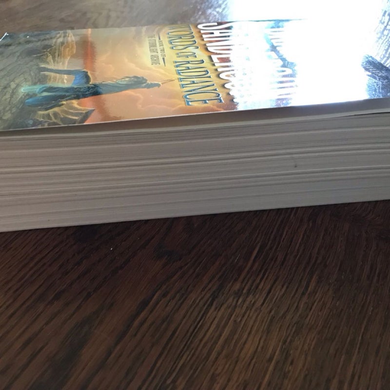 Words of Radiance: Book Two of the Stormlight Archive Sanderson TRADE PAPERBACK 