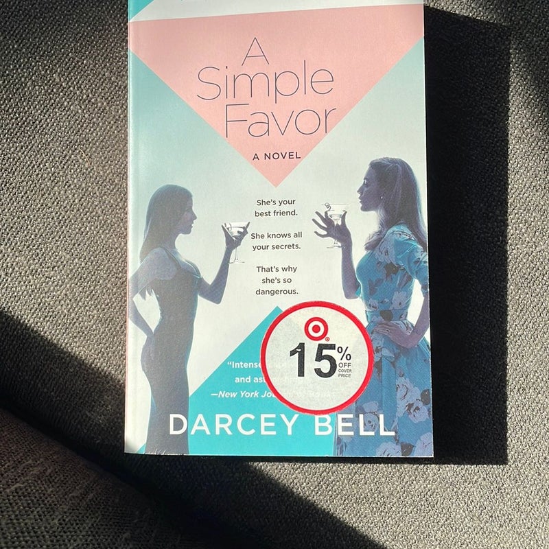 A Simple Favor [Movie Tie-In]