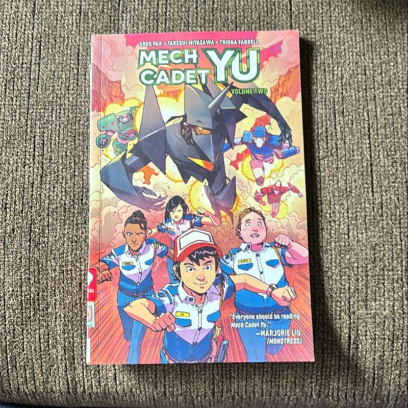 Mech Cadet Yu Vol. 2