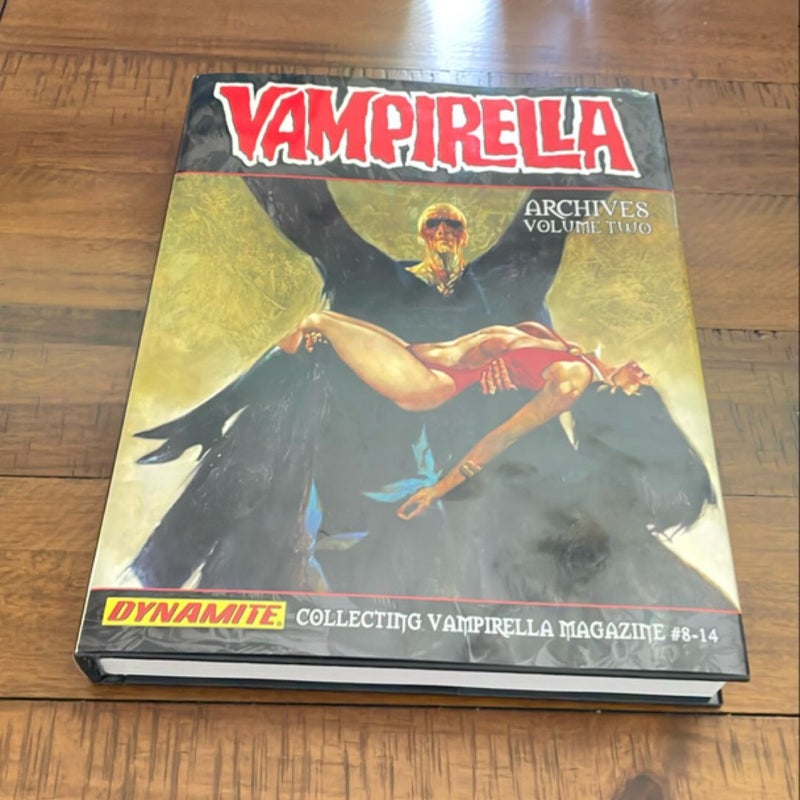 Vampirella (Archives Volume Two #8-14)