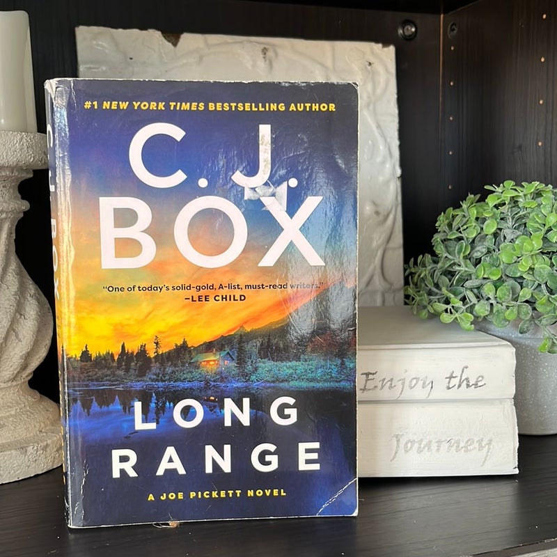  Long Range (A Joe Pickett Novel): 9780525538264: Box, C. J.:  Books
