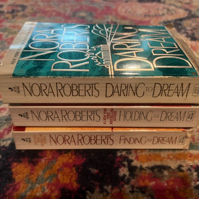 Nora Roberts~Lot 3 PB~Complete Dream Trilogy~Daring / Holding /Finding the Dream