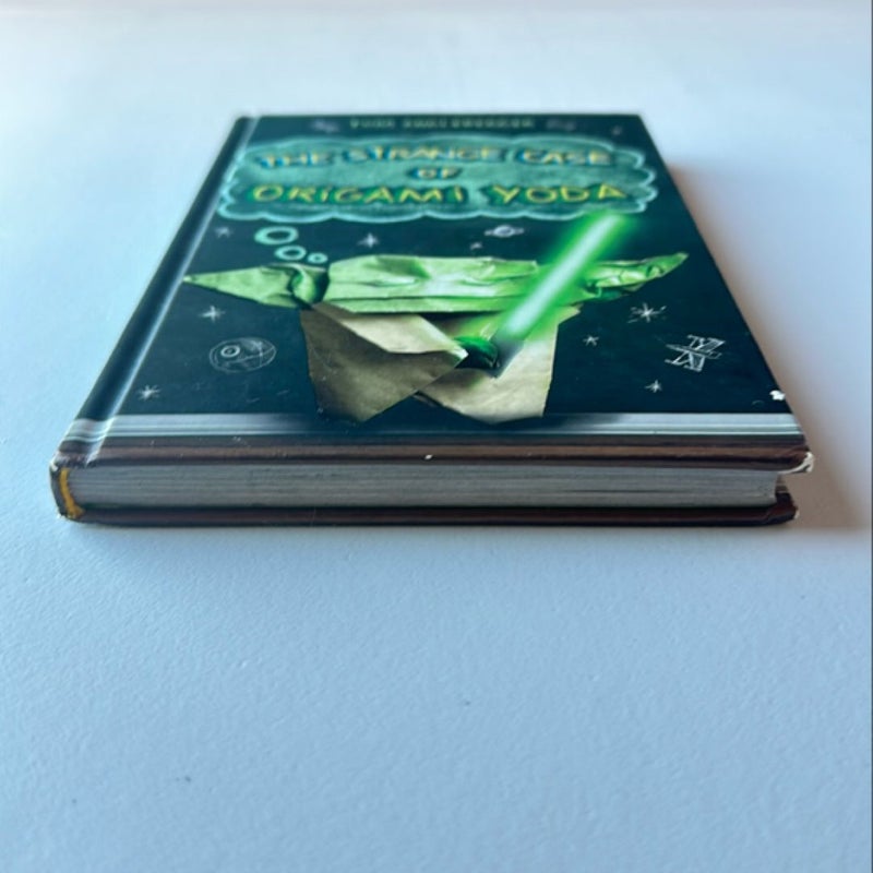 The Strange Case of Origami Yoda (Origami Yoda #1)