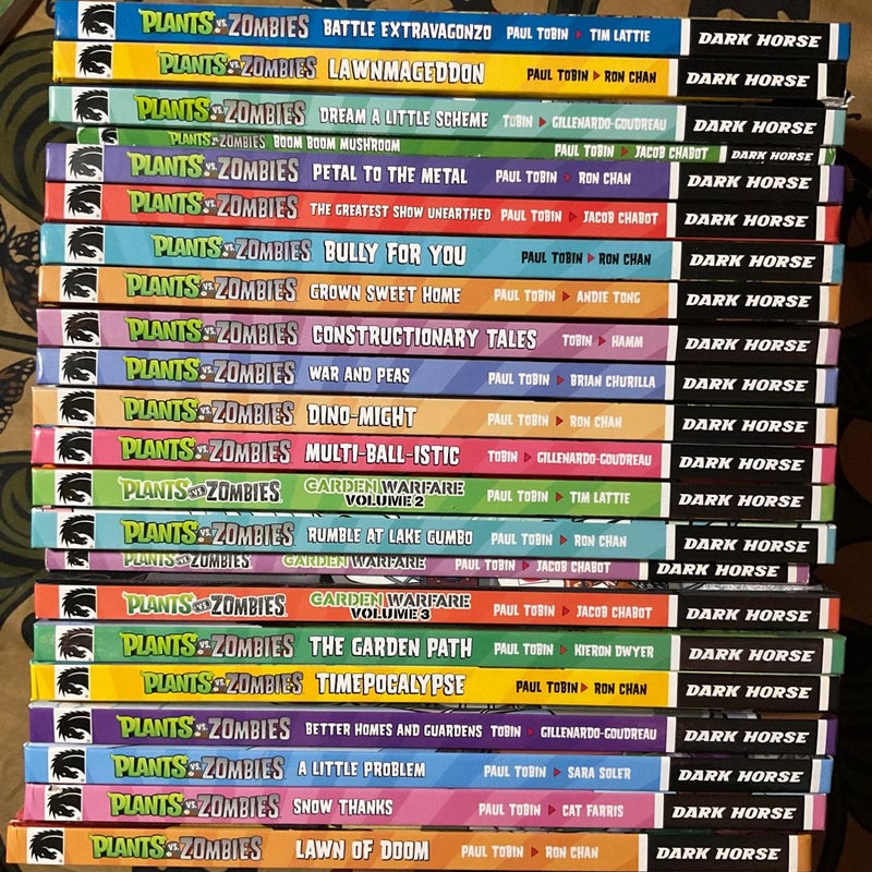 Plants vs Zombies Comics (**22** BOOK BUNDLE!!!)