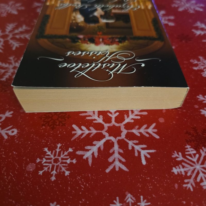Mistletoe Kisses