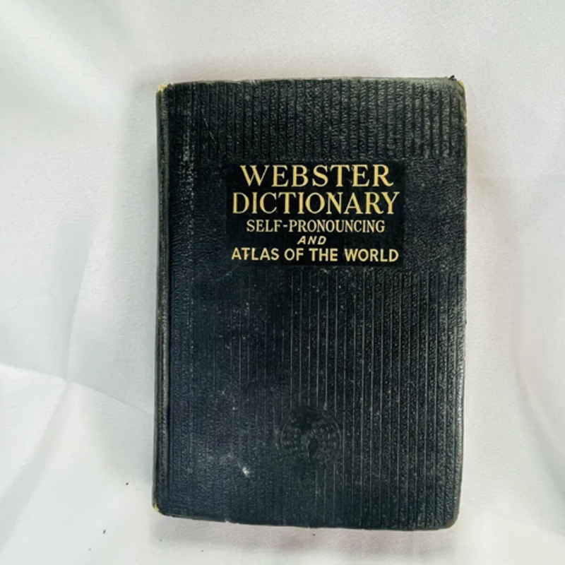 Webster's Dictionary Self-Pronouncing Atlas The Of World