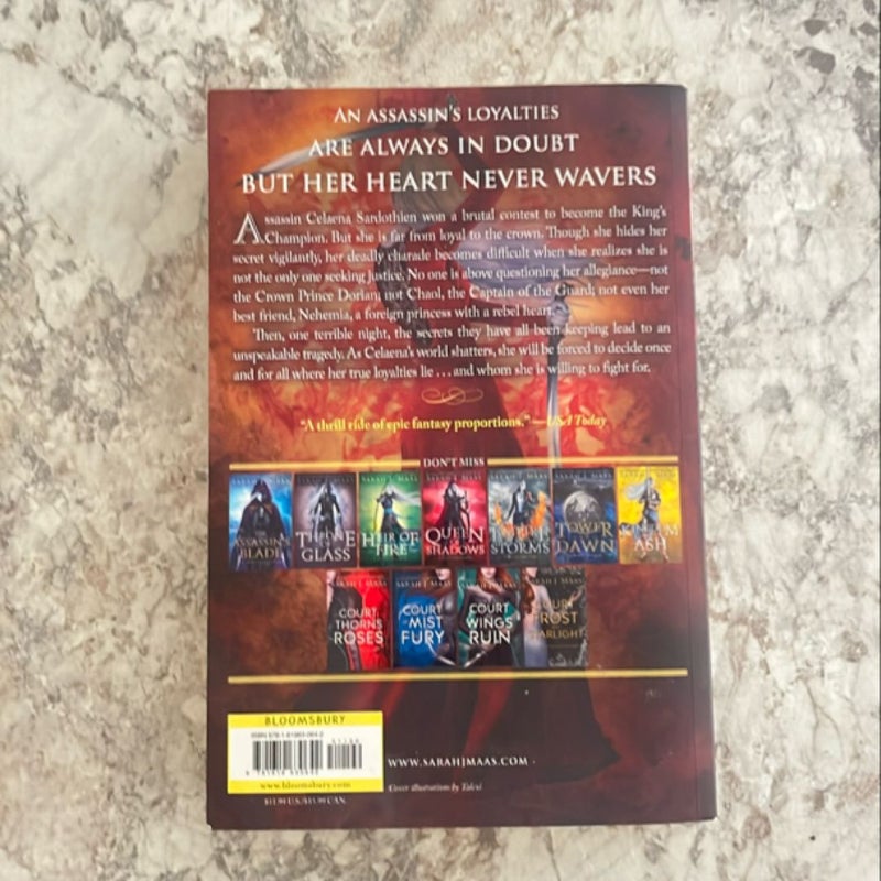 Crown of Midnight - OOP cover