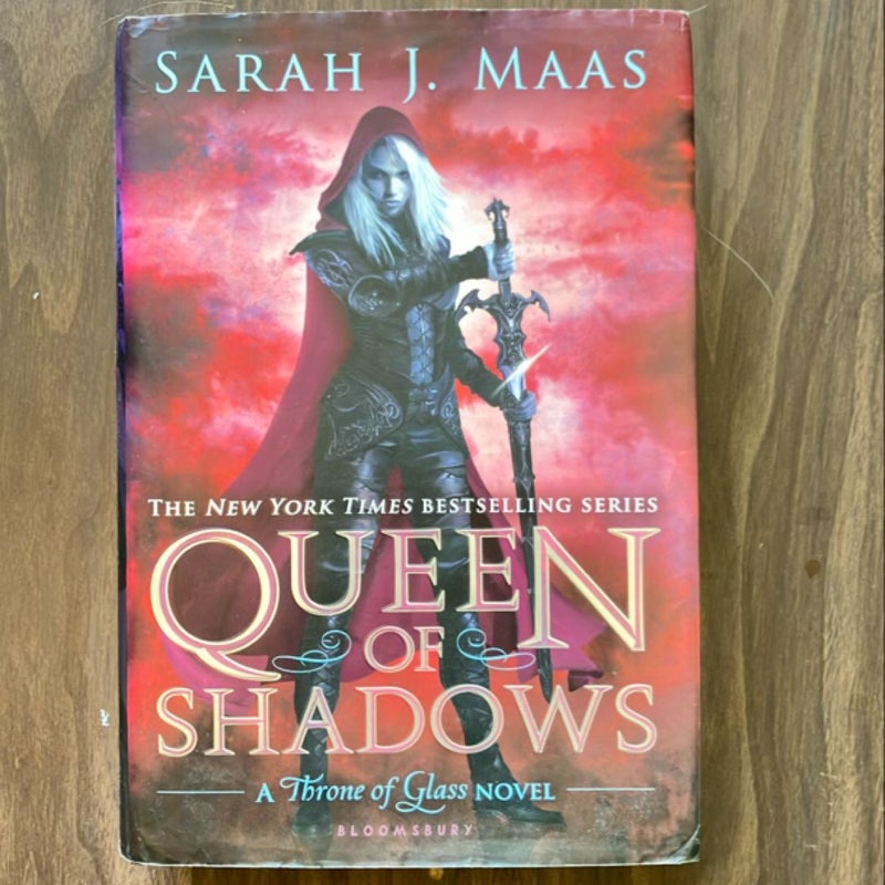 Queen of Shadows - First Edition 