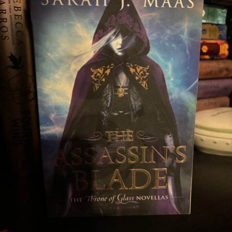 Assasin’s Blade by Sarah J. Mass paperback OG cover