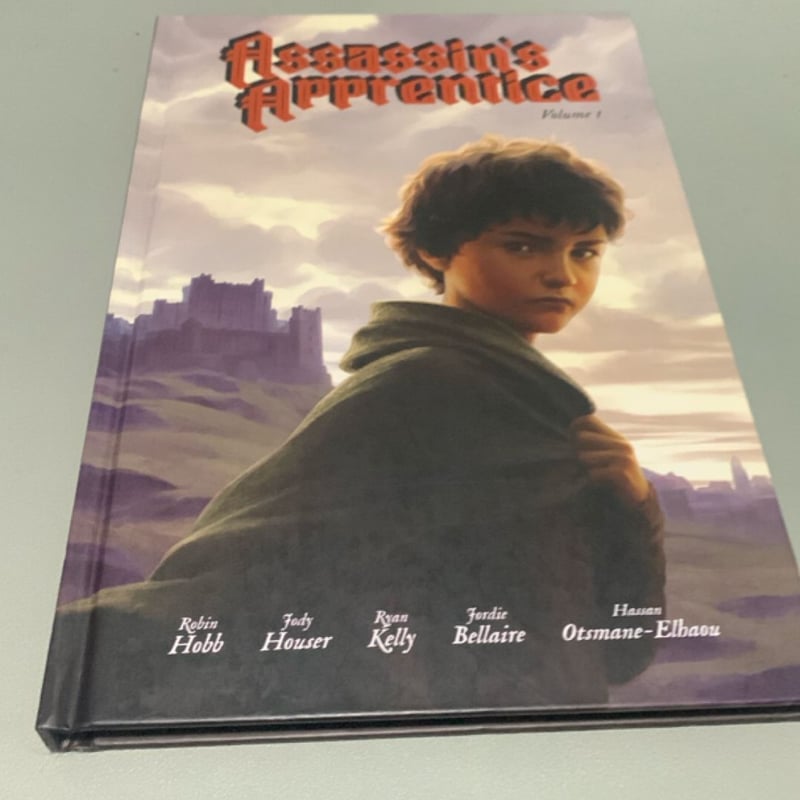 Assassin's Apprentice Volume 1 (Graphic Novel) by Jody Houser, Robin Hobb