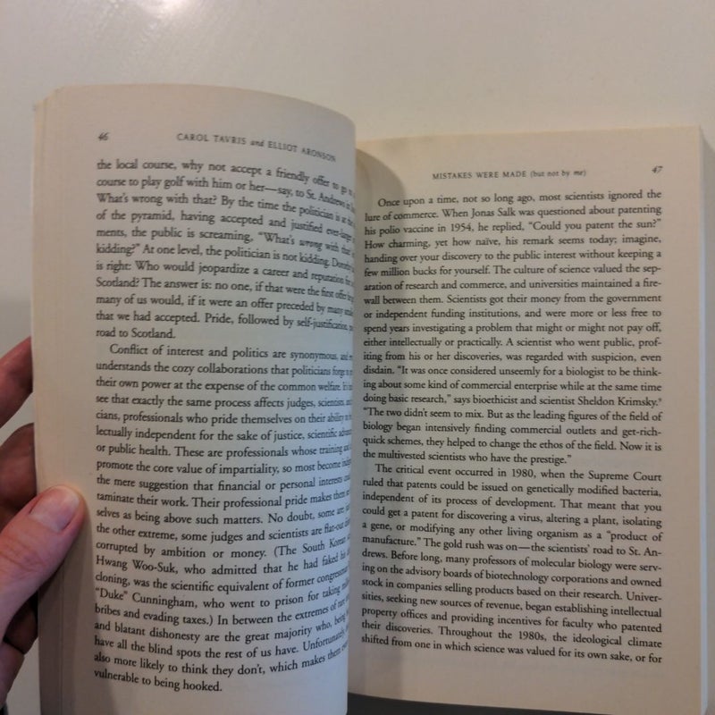 Mistakes Were Made (but Not by Me) by Carol Tavris; Elliot Aronson 