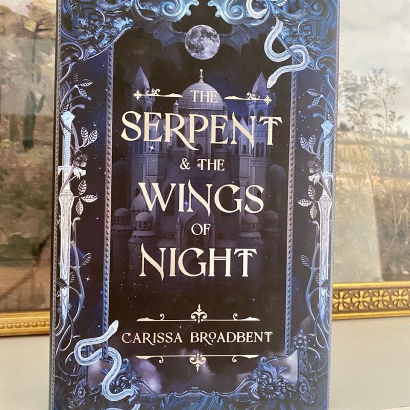 The Serpent and the Wings of Night(Owlcrate Special Edition)