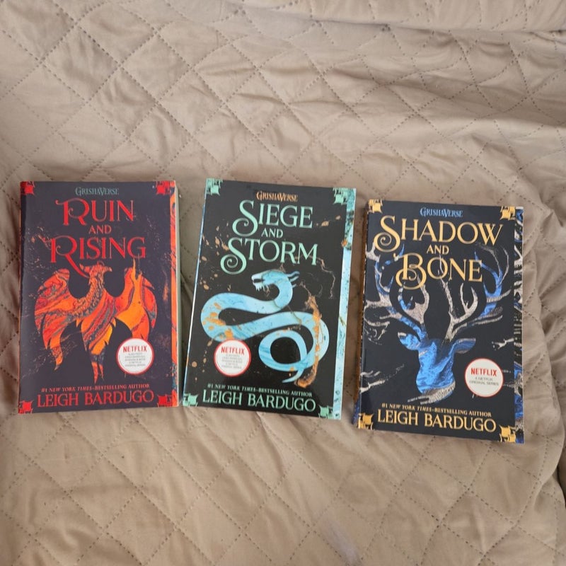 Shadow and bone TRILOGY