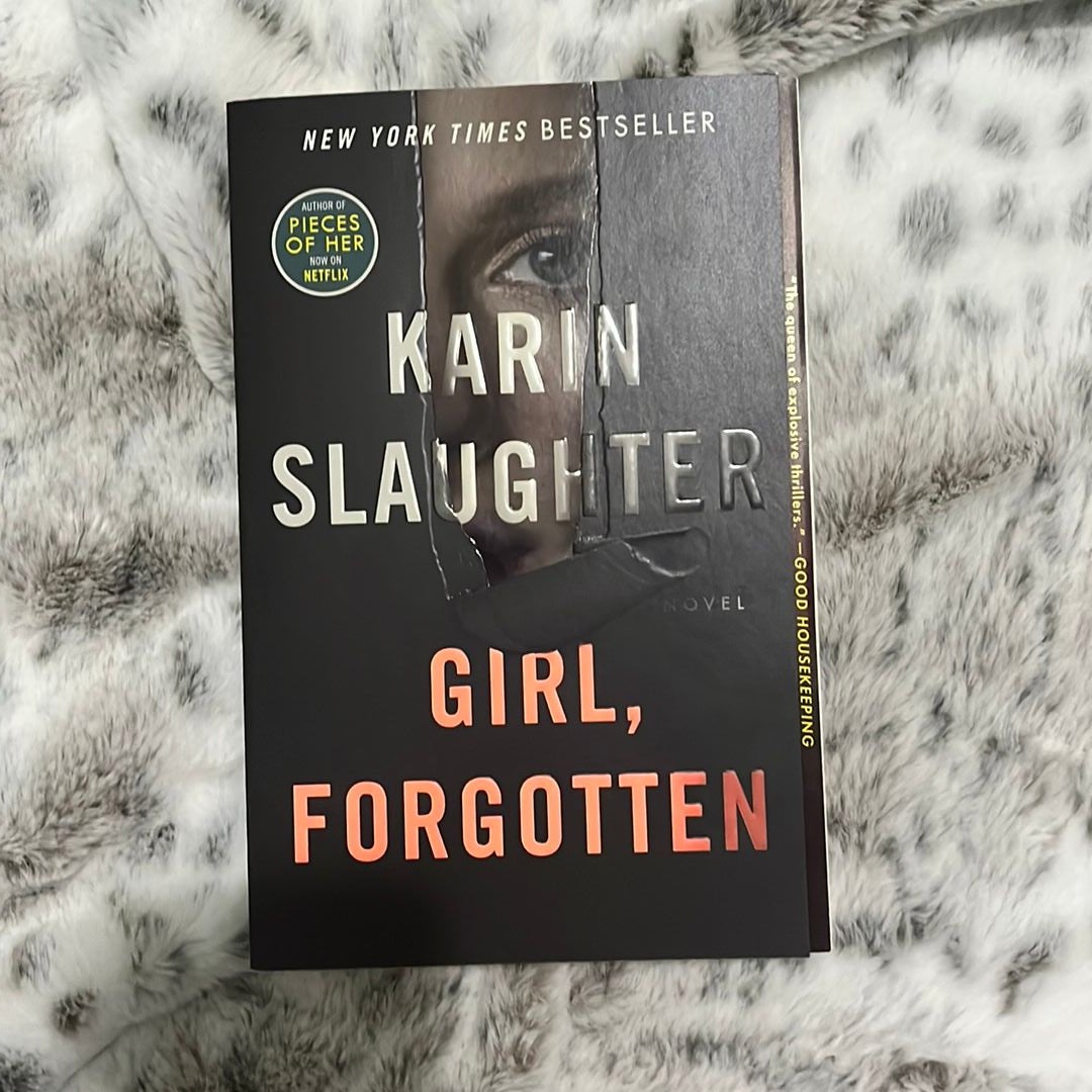 Pieces of Her - Reprint by Karin Slaughter (Paperback)