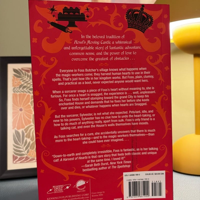 A Harvest of Hearts: Deluxe Stenciled Edges