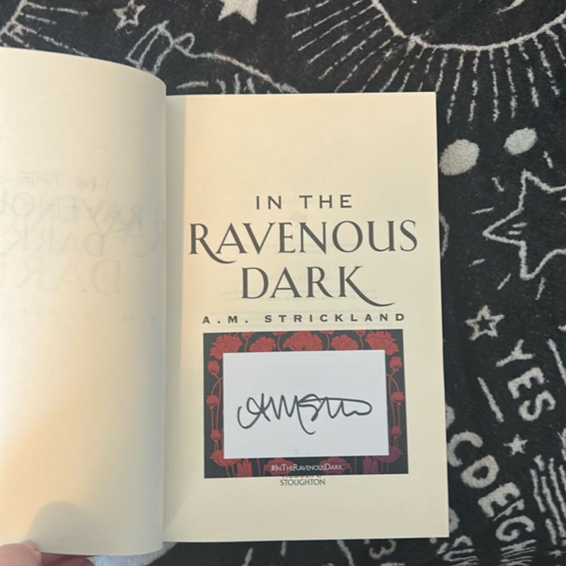 In the Ravenous Dark Illumicrate Edition
