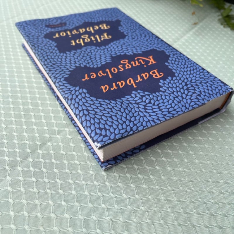 Flight Behavior (FIRST EDITION)