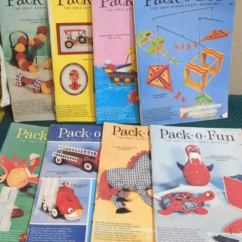 Pack-O-Fun booklet set (8 copies) Vintage 