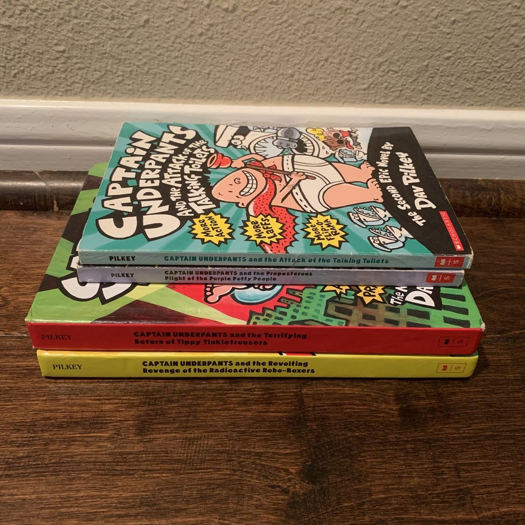 Bundle of Captain Underpants books by Dav Pilkey, Paperback