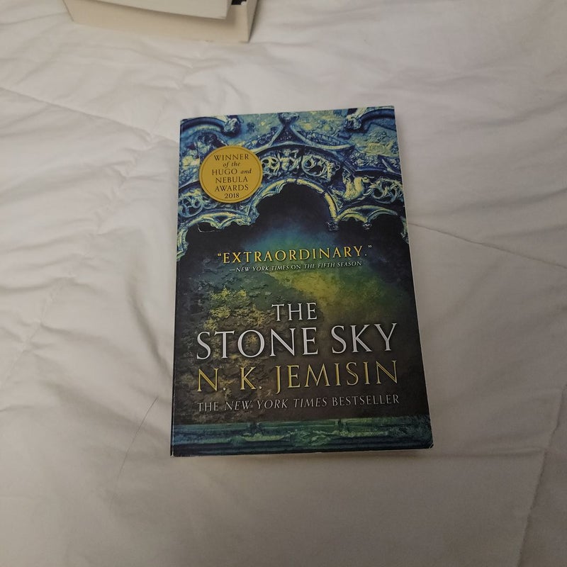 The Fifth Season (The Broken Earth Trilogy)