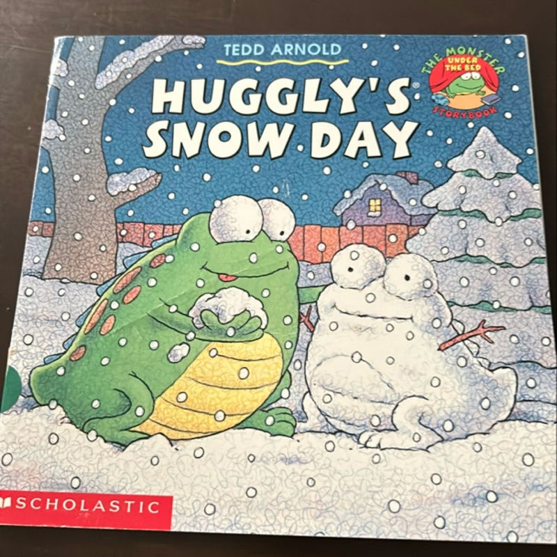 Huggly's Snow Day