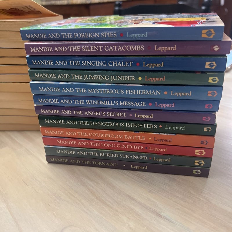 Mandie Book Series Bundle 