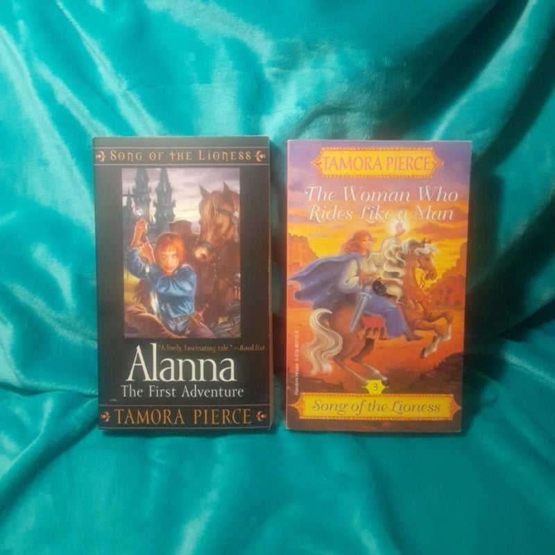 2 Tamora Pierce Song of the Lioness Book Lot! 
1# Alanna: The First Adventure,
3# The Woman who rides like a man =0