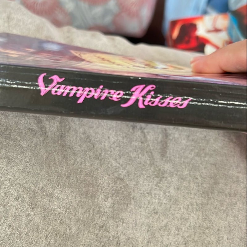 Vampire Kisses 