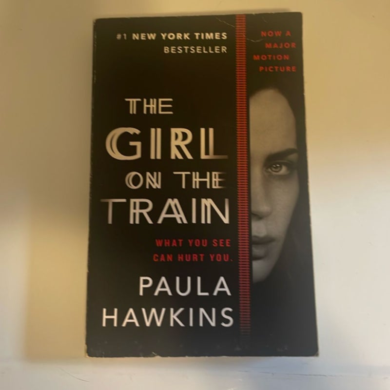 The Girl on the Train (Movie Tie-In)