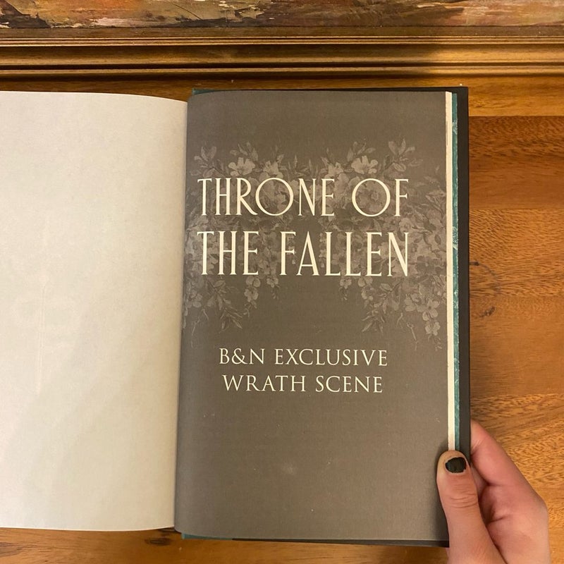 Barnes and Noble Exclusive Throne of the Fallen