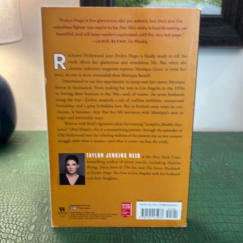 The Seven Husbands of Evelyn Hugo