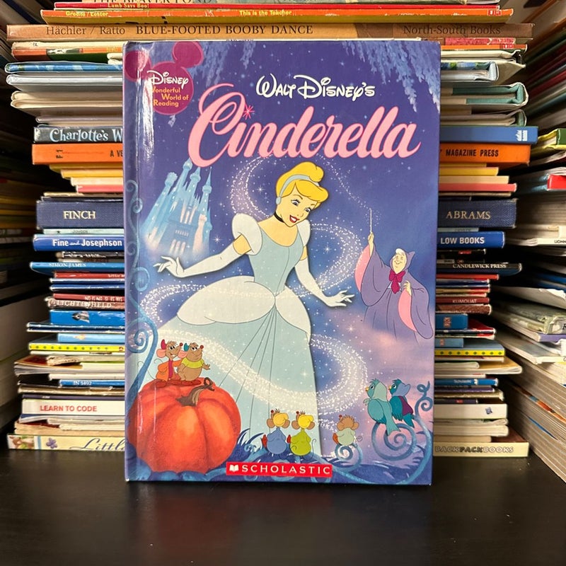 Disney Wonderful World of Reading Bundl