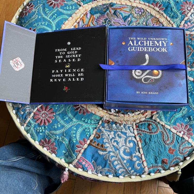 The Wild Unknown Alchemy Deck and Guidebook (Official Keepsake Box Set)