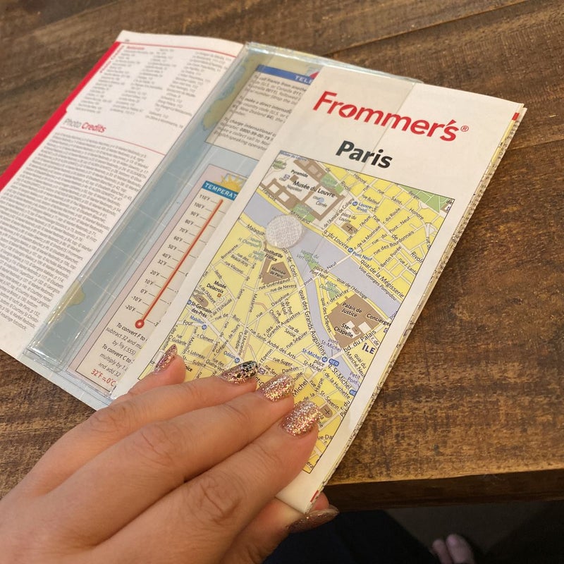 Frommer's Paris (map included) 