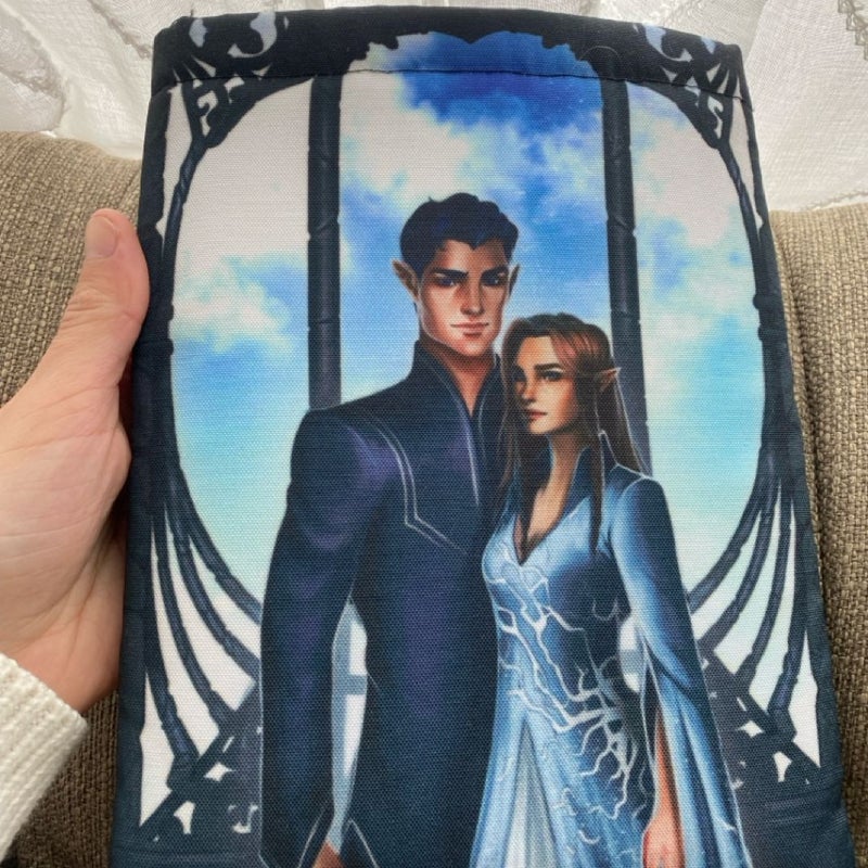 ACOTAR Feyre and Rhysand book sleeve 