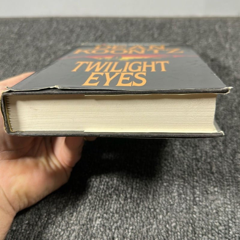 Twilight Eyes (1987)