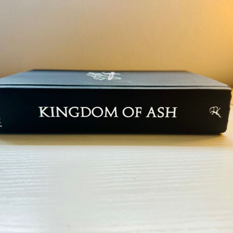 FIRST PRINTING Kingdom of Ash by Sarah J. Maas - Hardcover 2018 Original Cover