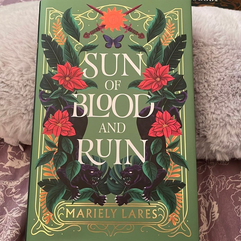 Sun of Blood and Ruin (Fairyloot)