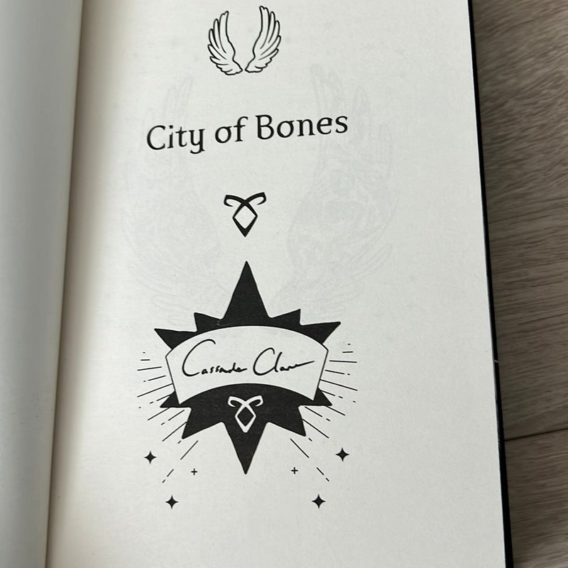 City of Bones (Fairyloot edition)