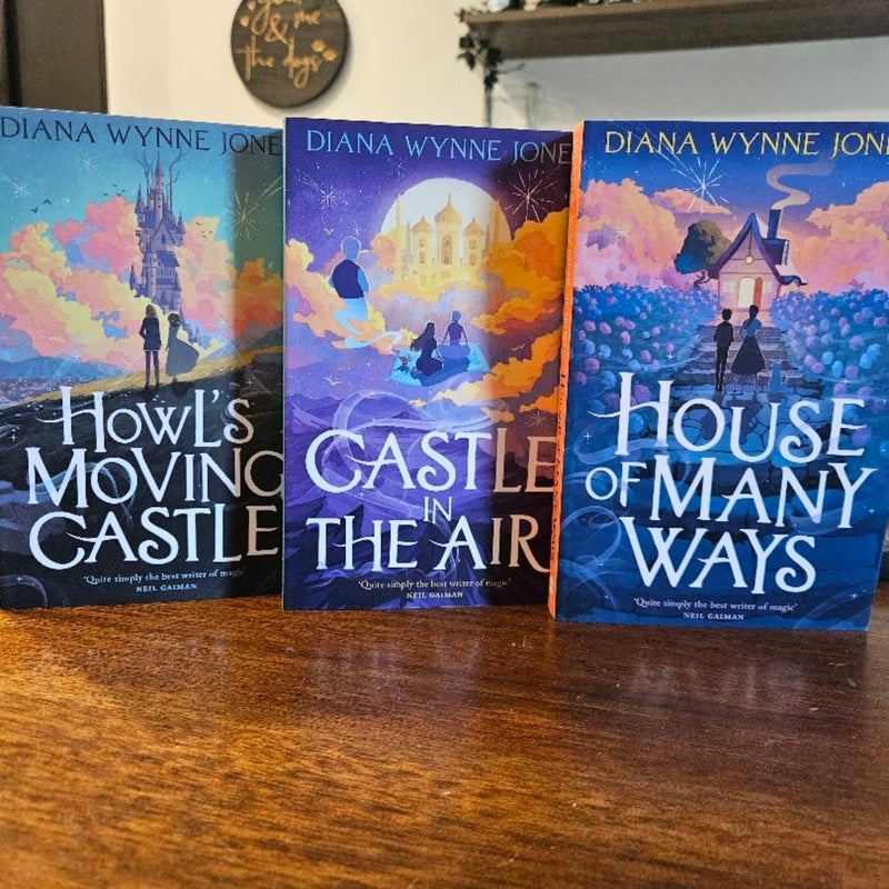 【中古】 HOUSE OF MANY WAYS/HARPERCOLLINS UK/DIANA WYNNE *O/P JONES House of Many Ways: Diana Wynne Jones,Diana Jones